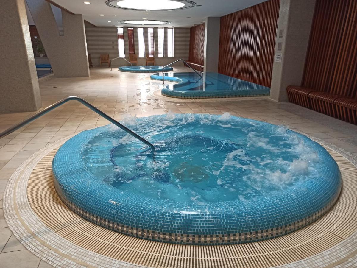 Luxury Apartment Dunapest With Spa And Pool Budapest Exterior photo